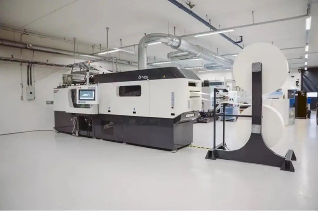 640 1 640 1